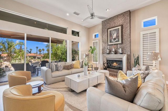 570 Mesa Grande Drive, Palm Desert, CA 92211