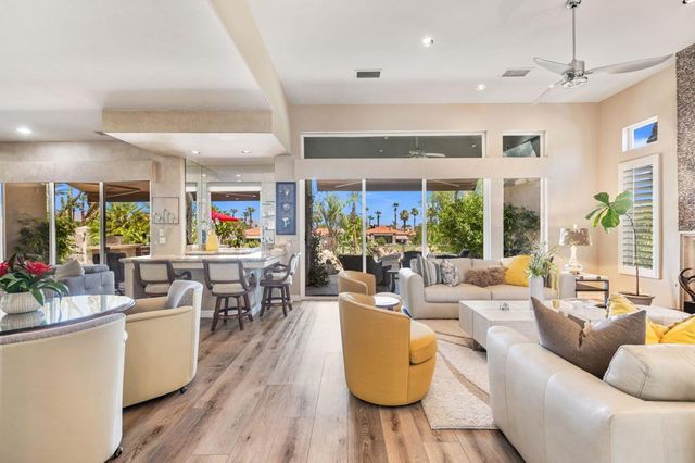 570 Mesa Grande Drive, Palm Desert, CA 92211