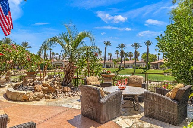 570 Mesa Grande Drive, Palm Desert, CA 92211