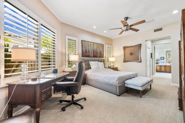 570 Mesa Grande Drive, Palm Desert, CA 92211