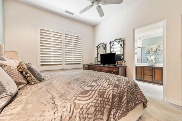 570 Mesa Grande Drive, Palm Desert, CA 92211
