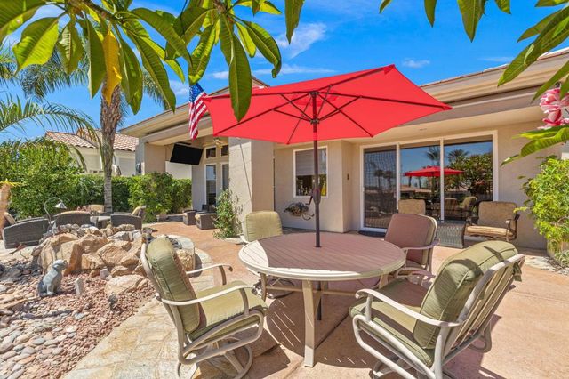 570 Mesa Grande Drive, Palm Desert, CA 92211
