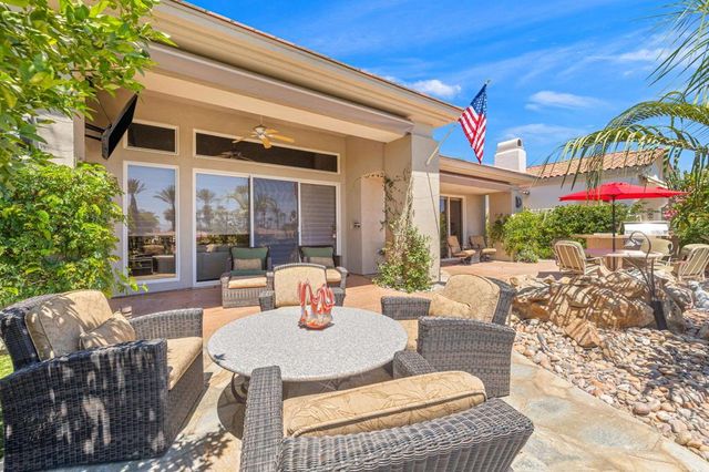 570 Mesa Grande Drive, Palm Desert, CA 92211