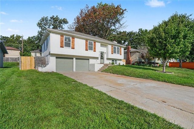 5140 Garnett Street, Shawnee, KS 66203