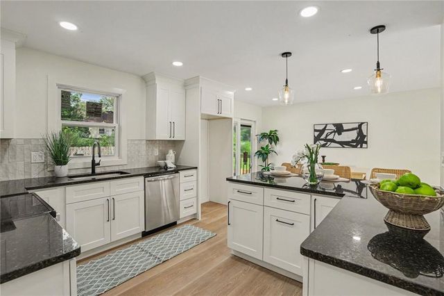 5140 Garnett Street, Shawnee, KS 66203