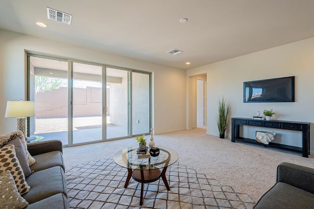 5944 E Melinda Lane, Phoenix, AZ 85054