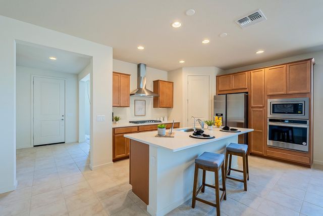 5944 E Melinda Lane, Phoenix, AZ 85054