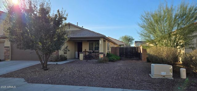 18617 W RAYMOND Street, Goodyear, AZ 85338