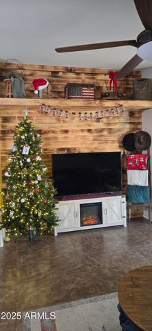 18617 W RAYMOND Street, Goodyear, AZ 85338