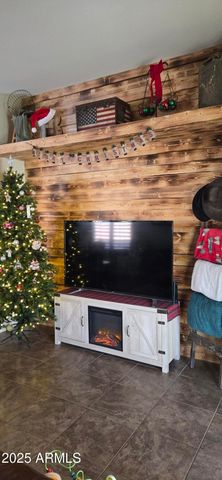 18617 W RAYMOND Street, Goodyear, AZ 85338