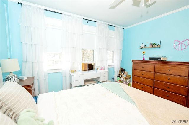 23 Anderson Place, Hamburg, NY 14075