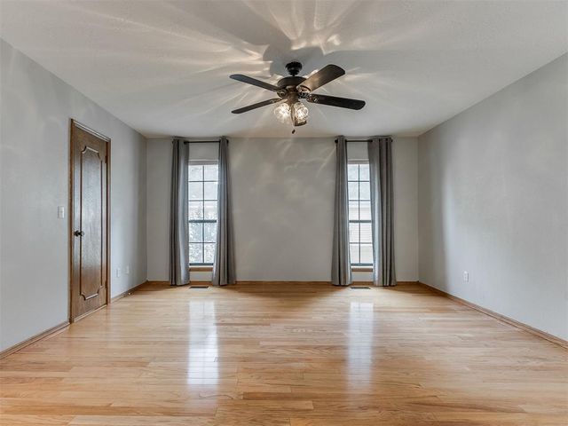 613 Inverness Court, Norman, OK 73072