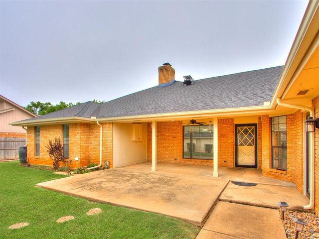 613 Inverness Court, Norman, OK 73072