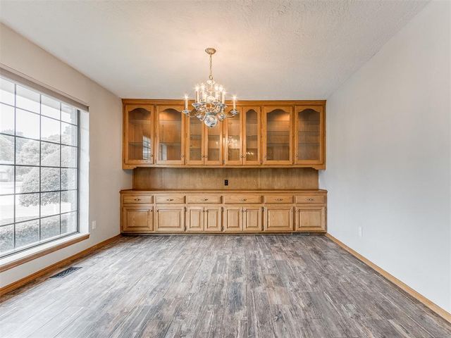 613 Inverness Court, Norman, OK 73072