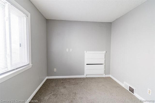 6041 Fellrath Street, Taylor, MI 48180