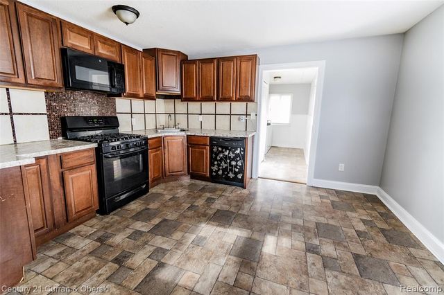 6041 Fellrath Street, Taylor, MI 48180