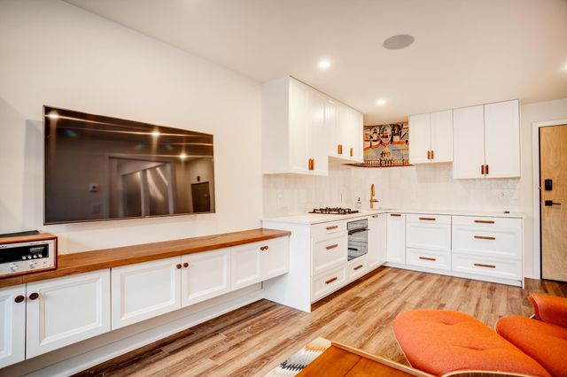 2532 1st Avenue S S106, Minneapolis, MN 55404