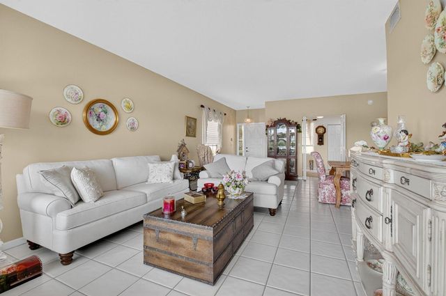 17287 Boca Club Boulevard 1, Boca Raton, FL 33487