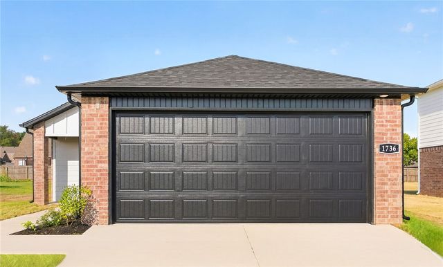 1990 Thelma Street, Springdale, AR 72762