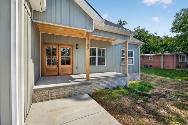 1135 Dowell St, Cookeville, TN 38501