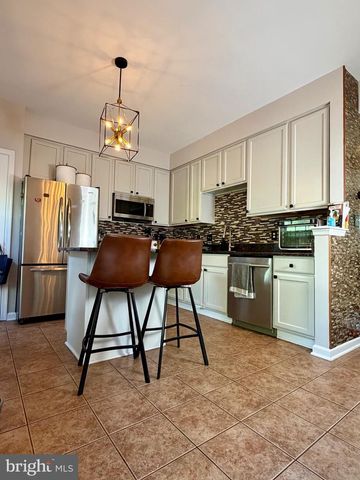 7108 WHEELING WAY, Gainesville, VA 20155