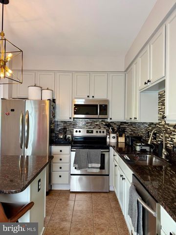 7108 WHEELING WAY, Gainesville, VA 20155
