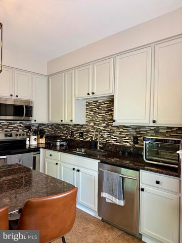 7108 WHEELING WAY, Gainesville, VA 20155