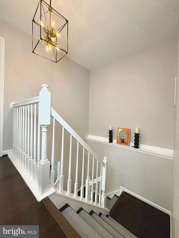 7108 WHEELING WAY, Gainesville, VA 20155