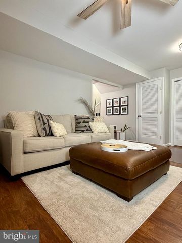 7108 WHEELING WAY, Gainesville, VA 20155