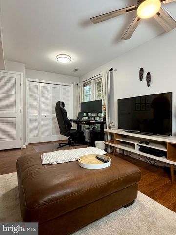 7108 WHEELING WAY, Gainesville, VA 20155