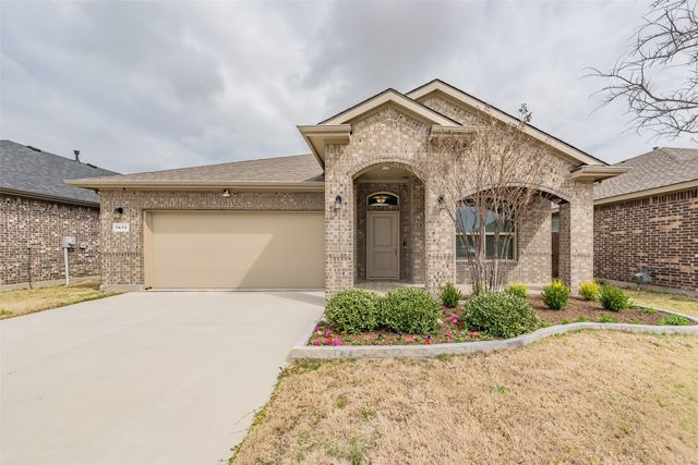 1413 Archway Court, Fort Worth, TX 76247