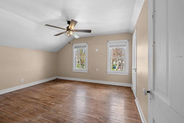 933 W LAWRENCE STREET, Appleton, WI 54914