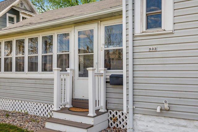 933 W LAWRENCE STREET, Appleton, WI 54914