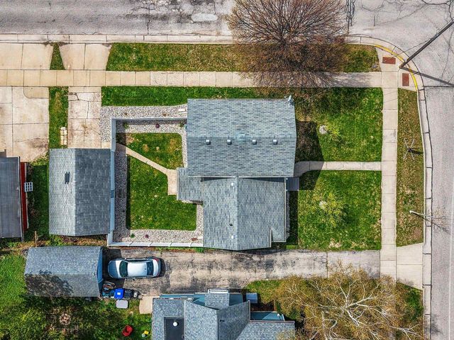 933 W LAWRENCE STREET, Appleton, WI 54914