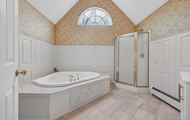 9 Oxford Court, Wheatley Heights, NY 11798