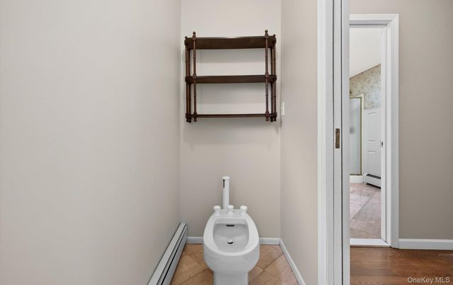 9 Oxford Court, Wheatley Heights, NY 11798