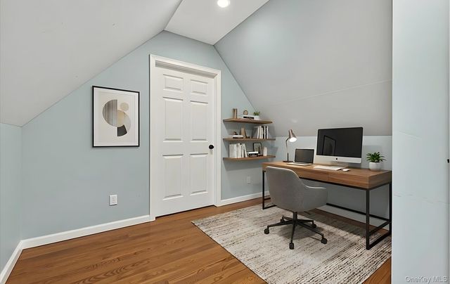 9 Oxford Court, Wheatley Heights, NY 11798