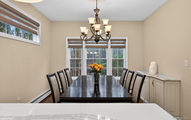 9 Oxford Court, Wheatley Heights, NY 11798