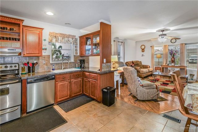 1911 Lost Greens Drive, Mission, TX 78572