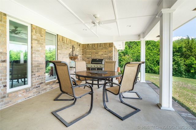 8775 Leonard Street, Kingston, OK 73439