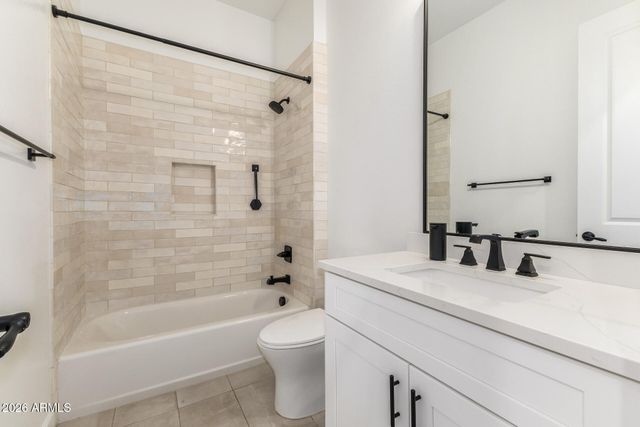 27882 N QUINTANA Place, San Tan Valley, AZ 85144