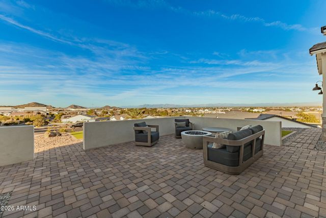 27882 N QUINTANA Place, San Tan Valley, AZ 85144