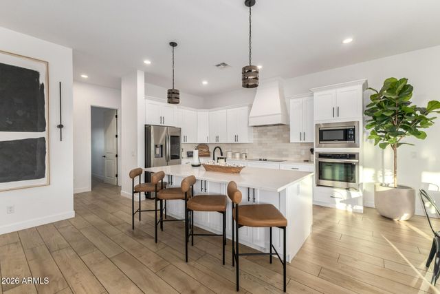 27882 N QUINTANA Place, San Tan Valley, AZ 85144