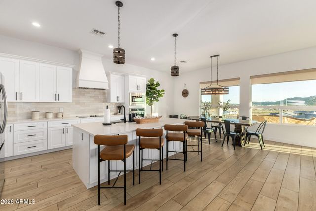 27882 N QUINTANA Place, San Tan Valley, AZ 85144