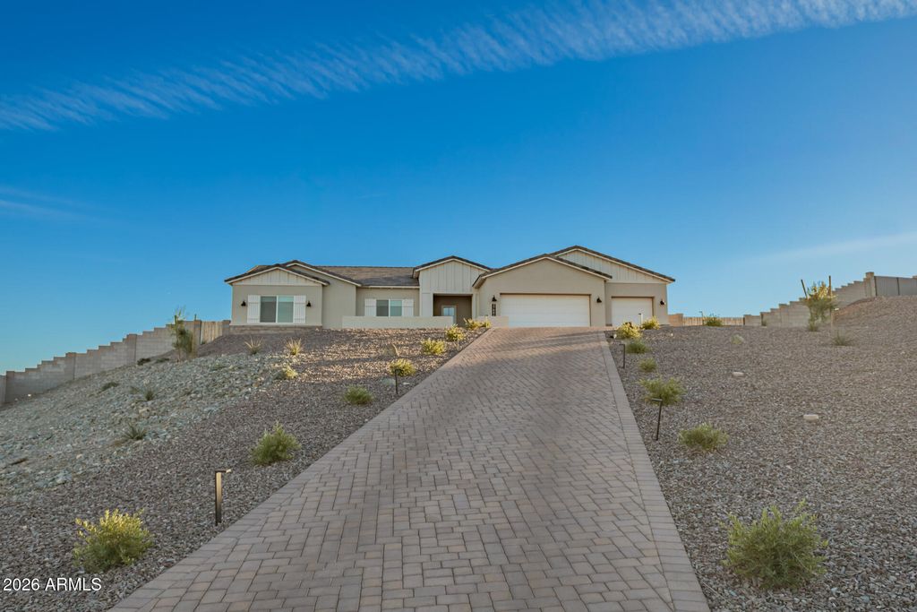 27882 N QUINTANA Place, San Tan Valley, AZ 85144