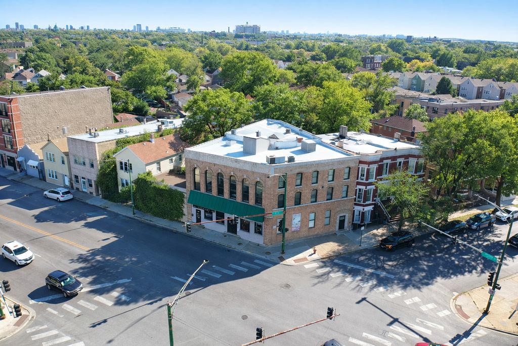 3265 S Archer Avenue, Chicago, IL 60608