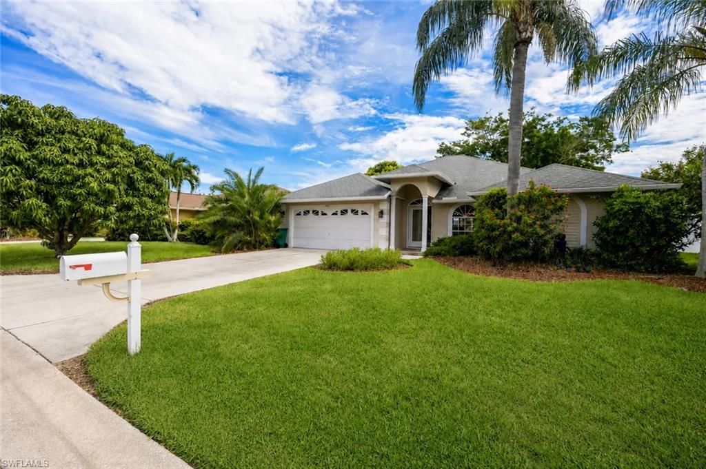 3651 Kent DR, NAPLES, FL 34112 — photo 2
