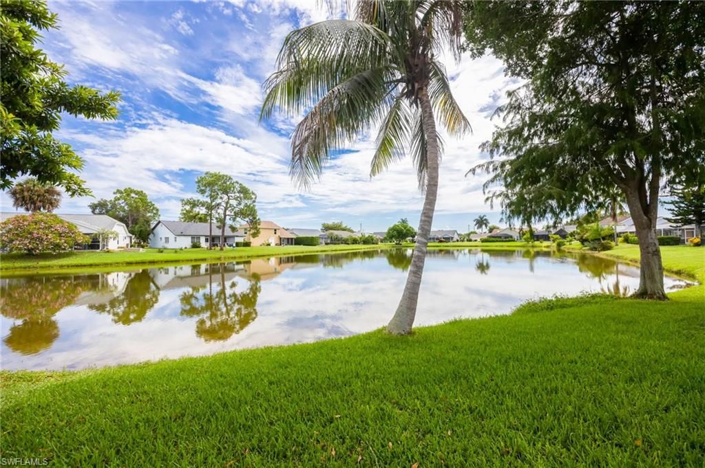 3651 Kent DR, NAPLES, FL 34112 — photo 4