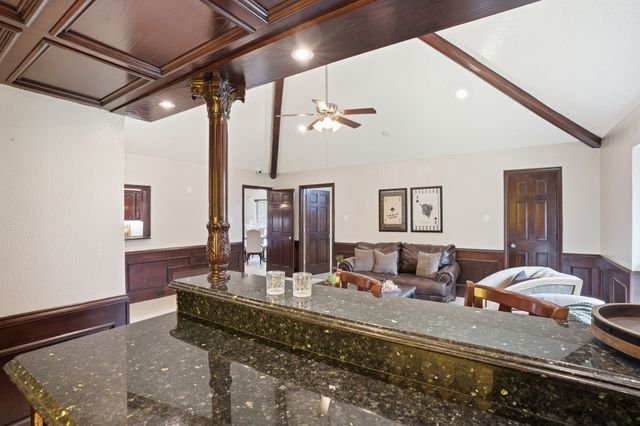 906 Greenbriar Lane, Duncanville, TX 75137