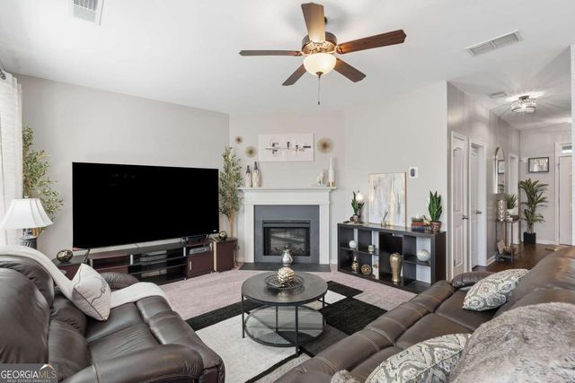 4065 McClendon Way, Rex, GA 30273